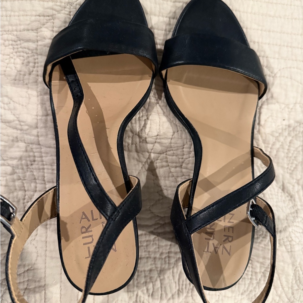 Naturalizer Women's Black Sandals